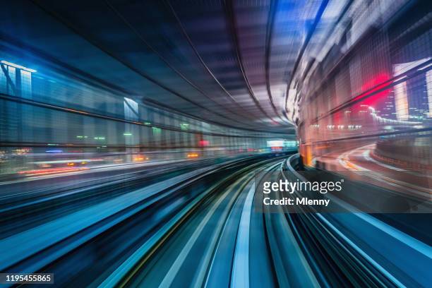 tokyo giappone treno ad alta velocità tunnel movimento sfocatura abstract - tipo di trasporto foto e immagini stock