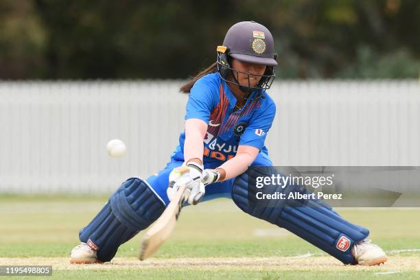 Parween 28 Nuzhat Parween Stock Photos, High-Res Pictures, and Images - Getty ...