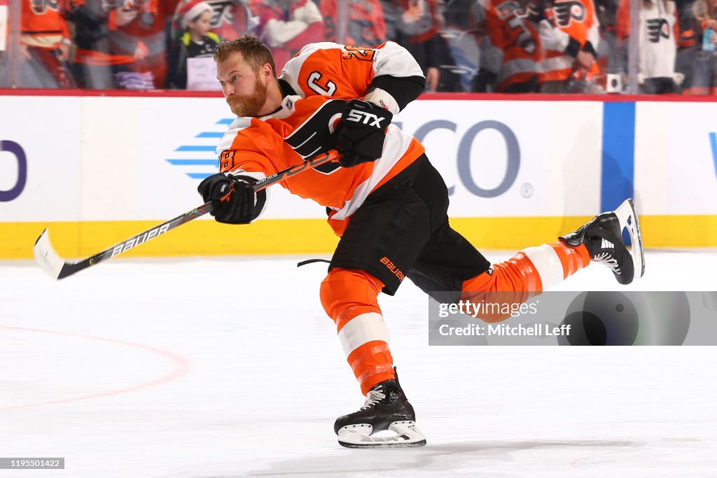 Buffalo Sabres v Philadelphia Flyers