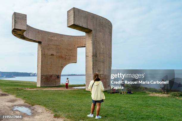 Tourists around "Batería alta de Santa Catalina". Former military bunker.