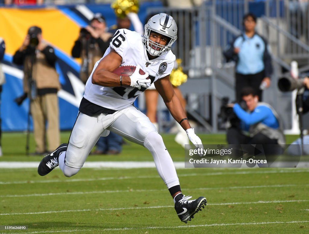 Oakland Raiders v Los Angeles Chargers