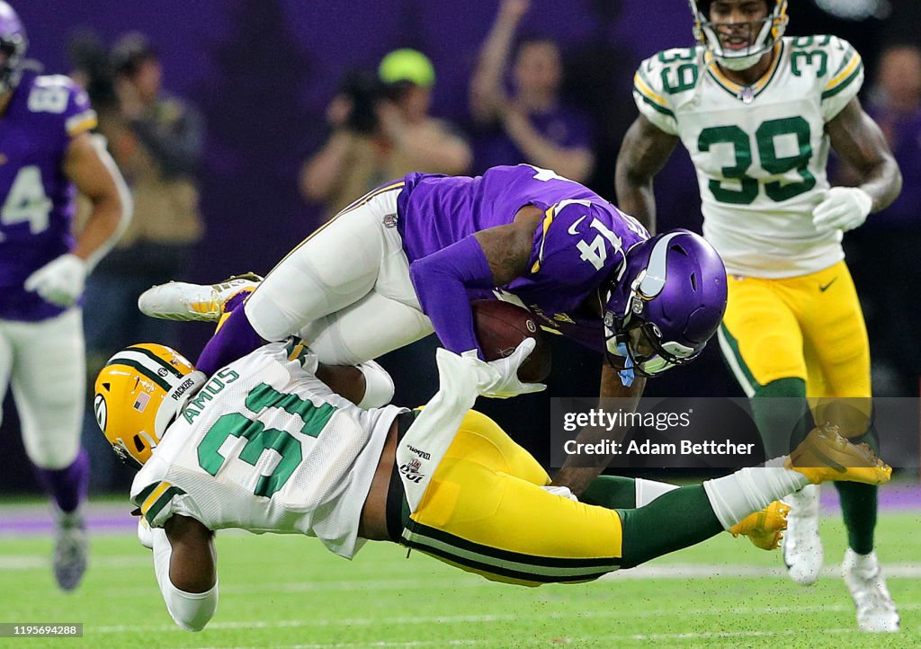 Green Bay Packers v Minnesota Vikings