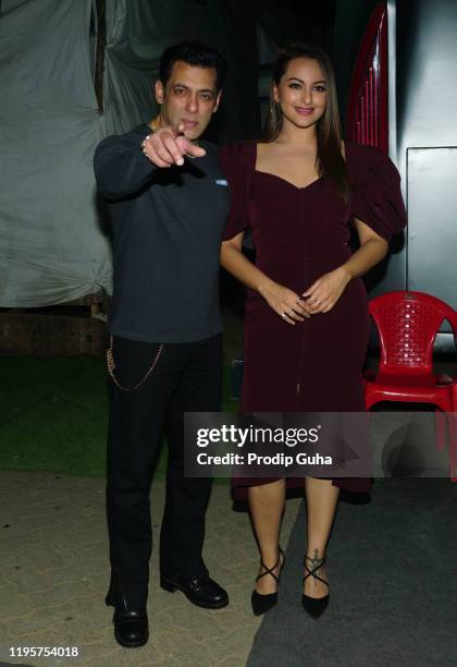 Salman Khan and Sonakshi Sinha attend the "Dabang 3" film photocall on December 24,2019 in Mumbai, India