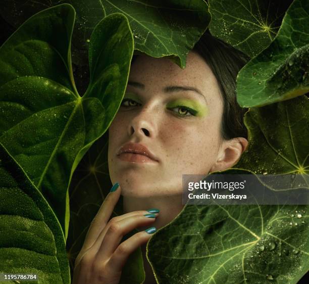 green sight - organic cosmetics stock pictures, royalty-free photos & images