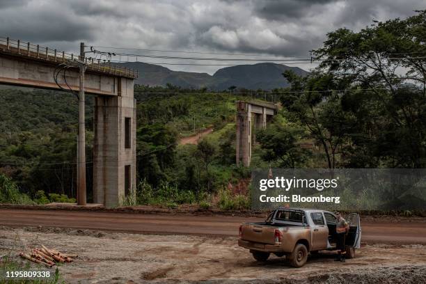 Destroyed Vale SA bridge used to transport iron ore stands in Brumadinho, Minas Gerais state, Brazil, on Wednesday, Jan. 22, 2020. Nearly one year...