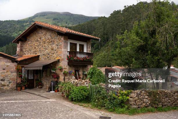 Li Maria Country 17,666 Maria Country Stock Photos, High-Res Pictures, and Images ...