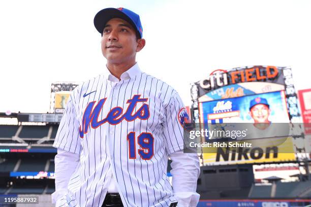 Luis Rojas, the new manager of the New York Mets poses for photos after his introductory press conference at Citi Field on January 24, 2020 in New...