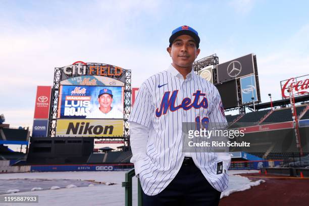 Luis Rojas, the new manager of the New York Mets poses for photos after his introductory press conference at Citi Field on January 24, 2020 in New...