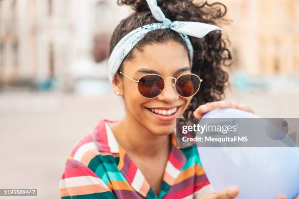 1,382 Balloon Hair Photos and Premium High Res Pictures - Getty Images 1,382 Balloon Hair Photos and Premium High Res Pictures - Getty Images