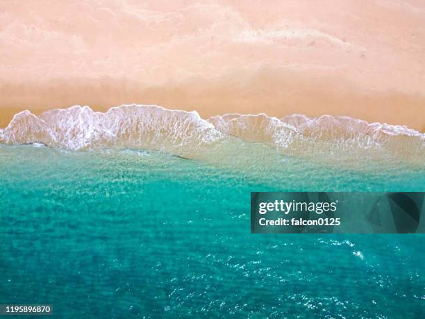 beautiful unspoiled beach in kenting national park in taiwan - taiwan beach stock pictures, royalty-free photos & images