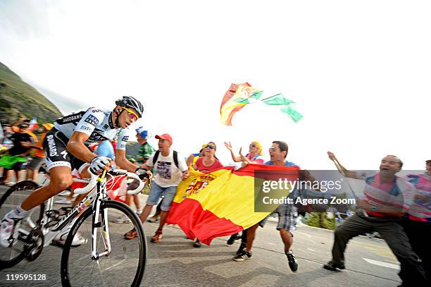 Alberto Contador of Team Saxo Bank Sungard rides during Stage 19 of the Tour de France from Modane Valfrejus to Alpe-d'Huez on July 22, 2011 in...