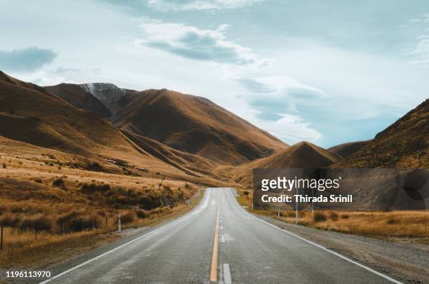 lindis pass - otago stock pictures, royalty-free photos & images