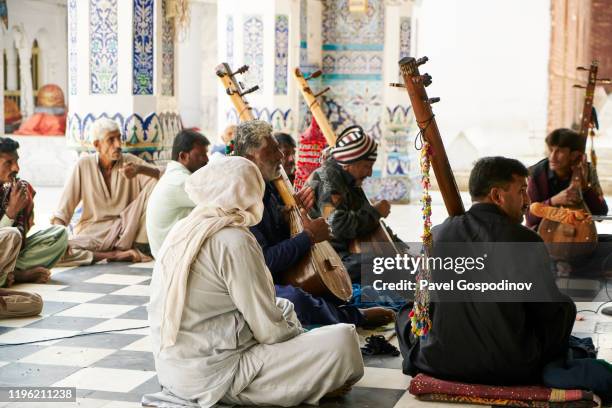 Pakistan Rufi Sufi Saints Photos and Premium High Res Pictures - Getty Images