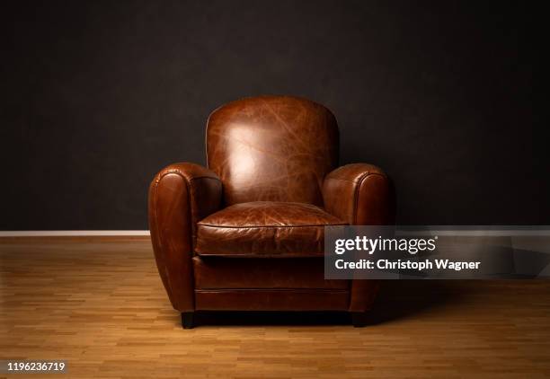 sessel - chairs in studio stockfoto's en -beelden