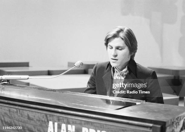 1 287 Alan Price Photos High Res Pictures Getty Images 1-287-alan-price-photos-high-res-pictures-getty-images