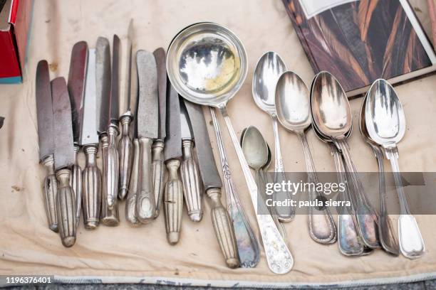 cutlery - rommelmarkt stockfoto's en -beelden