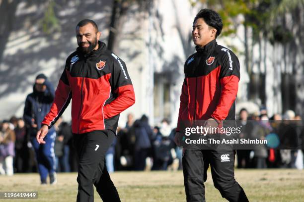 Michael Leitch and Yoshitaka Tokunaga of Toshiba Brave Lupus are seen during a training session on December 28, 2019 in Fuchu, Tokyo, Japan.