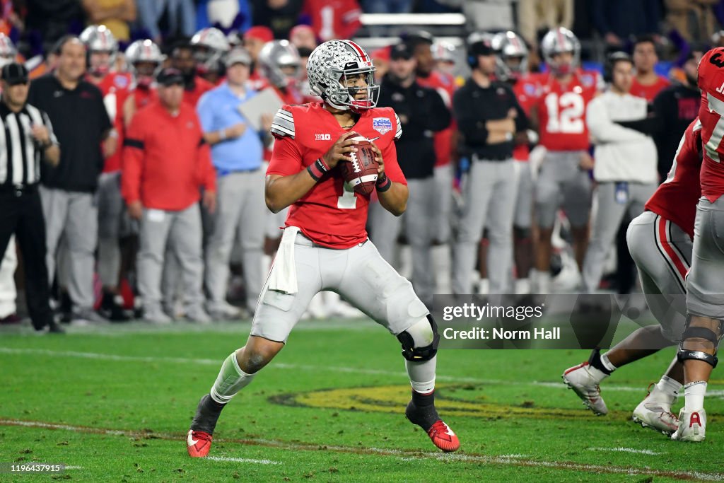 College Football Playoff Semifinal at the PlayStation Fiesta Bowl - Clemson v Ohio State