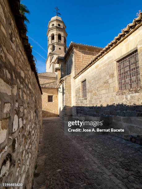 a street scene in the old part of the historic city of baeza in andalusia, spain. - jaén city stock pictures, royalty-free photos & images