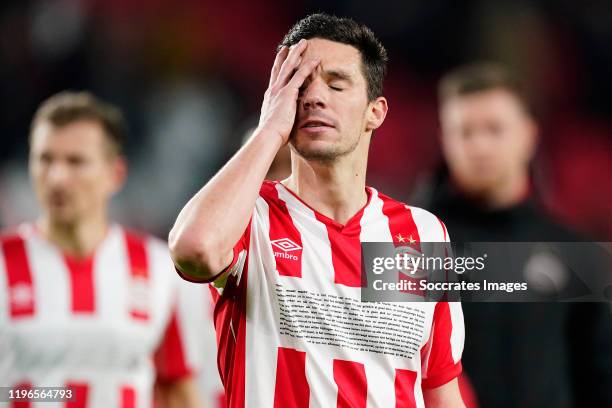 Nick Viergever of PSV disappointed during the Dutch Eredivisie match between PSV v Fc Twente at the Philips Stadium on January 26, 2020 in Eindhoven...