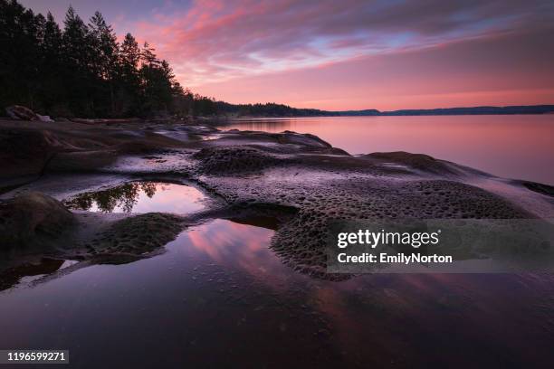 vancouver island sunset - british columbia beach stock pictures, royalty-free photos & images