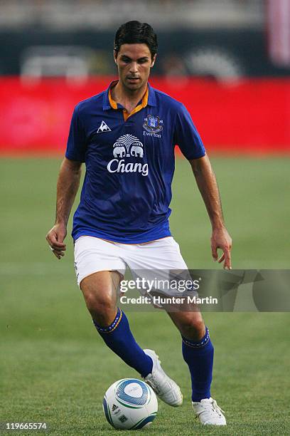 Midfielder Mikel Arteta of Everton FC controls the ball during a game against the Philadelphia Union at PPL Park on July 20, 2011 in Chester,...