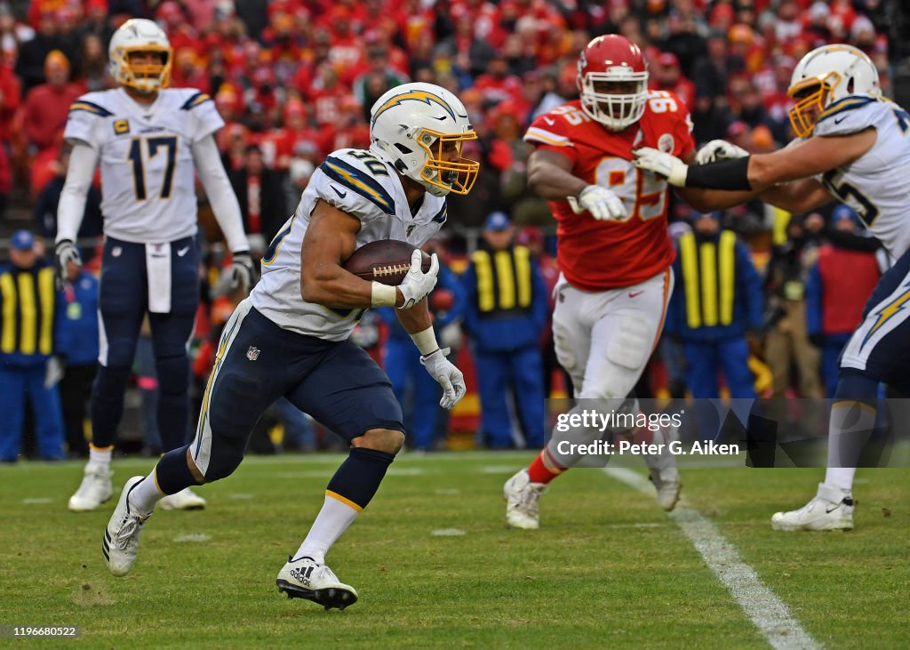 Los Angeles Chargers v Kansas City Chiefs