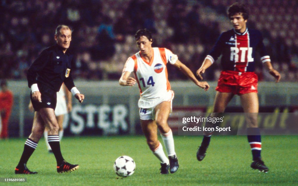 Johan CRUYFF of Los Angeles Aztecs during the Friendly match between ...