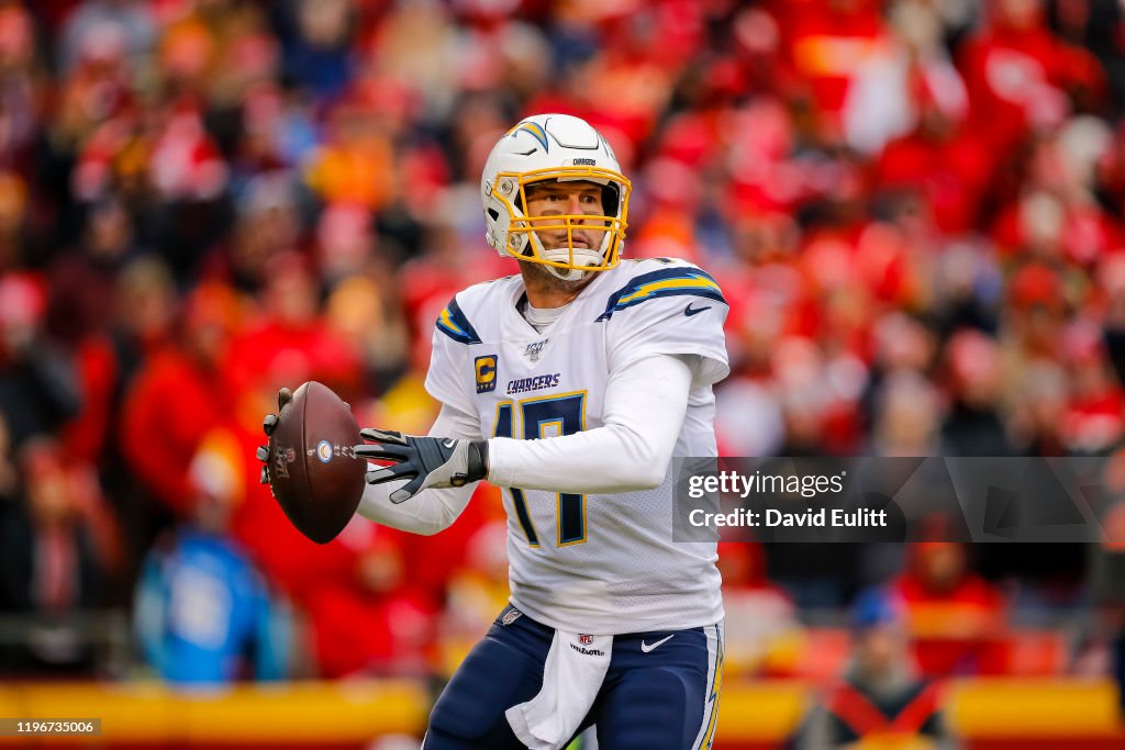 Los Angeles Chargers v Kansas City Chiefs