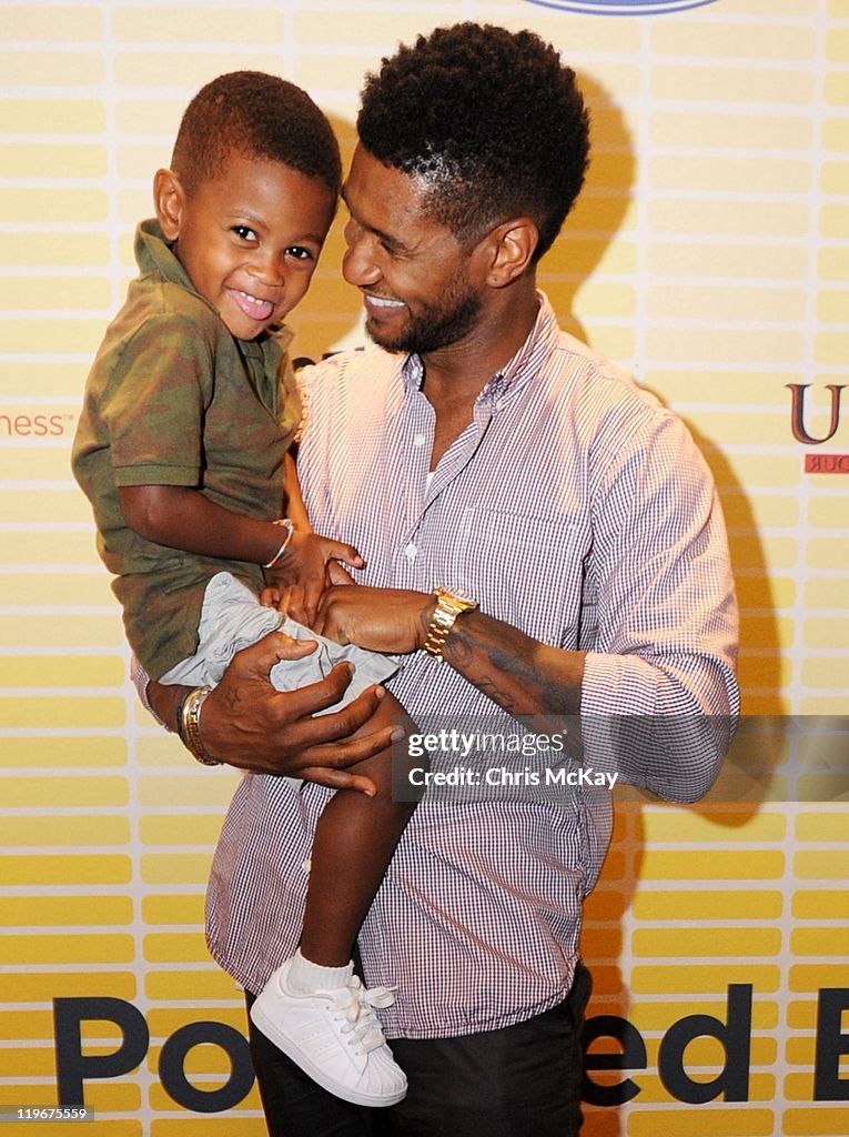 Usher's New Look Foundation - World Leadership Conference & Awards 2011 - Day 2