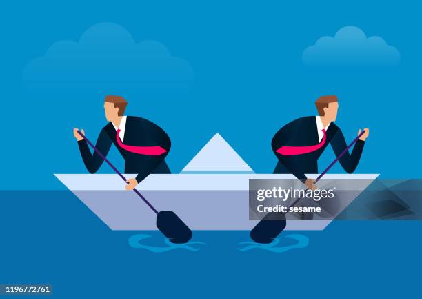ilustraciones, imágenes clip art, dibujos animados e iconos de stock de desunidos, dos hombres de negocios remando en direcciones opuestas - problemas de parejas
