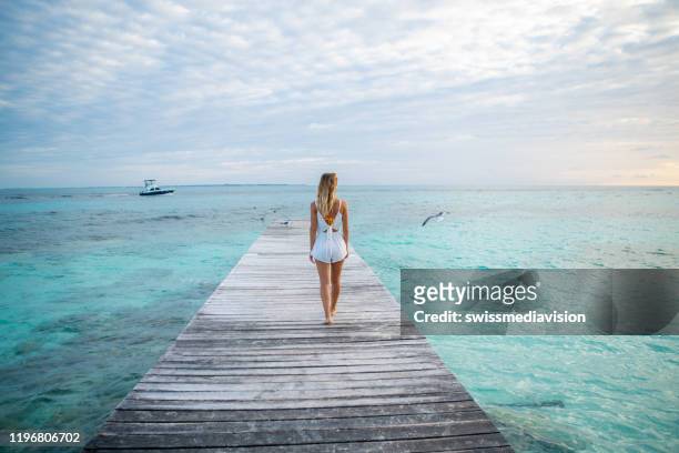 dreamlike exotic vacations, relax sea and sun - cancun beautiful stock pictures, royalty-free photos & images
