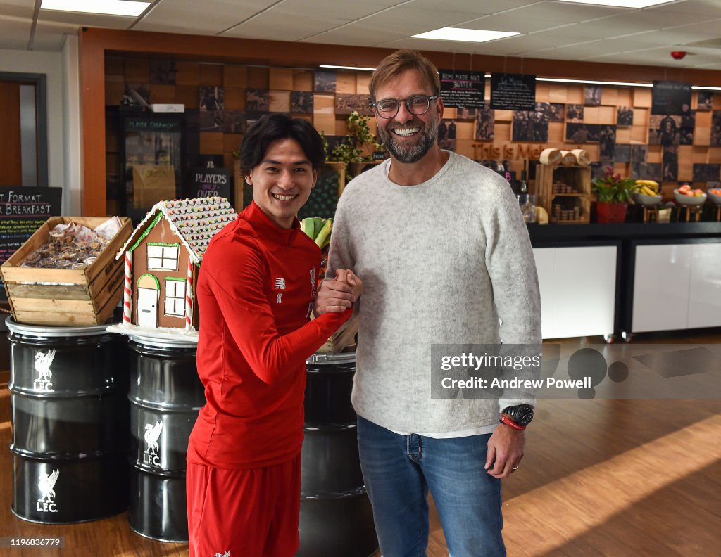 Liverpool Introduce New Signing