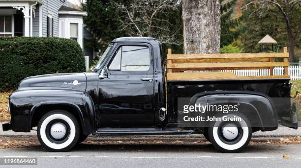  fotos e imágenes de Classic Ford Trucks