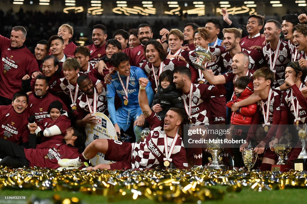 Vissel Kobe v Kashima Antlers - 99th Emperor's Cup Final