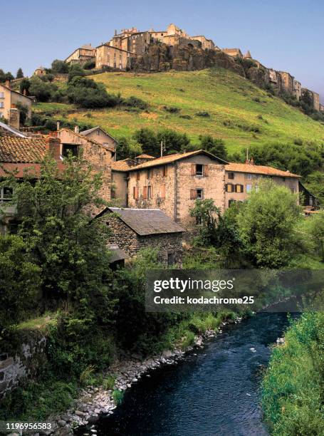 saint-flour is a commune in the cantal department in the auvergne region in south-central france, around 101km south of clermont-ferrand. - cantal mountains stock pictures, royalty-free photos & images