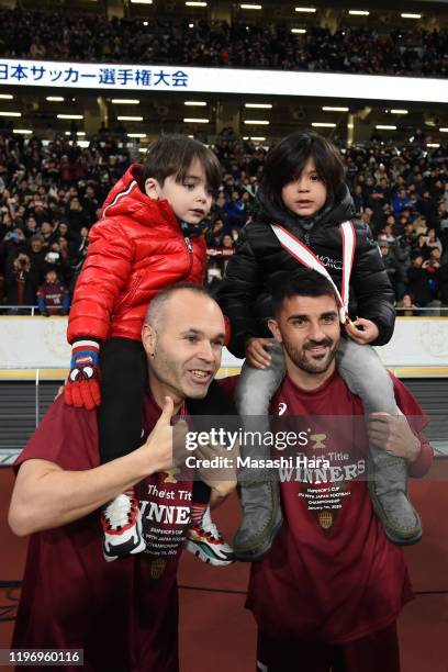 David Iniesta 456 Iniesta Villa Stock Photos, High-Res Pictures, and Images - Getty ...