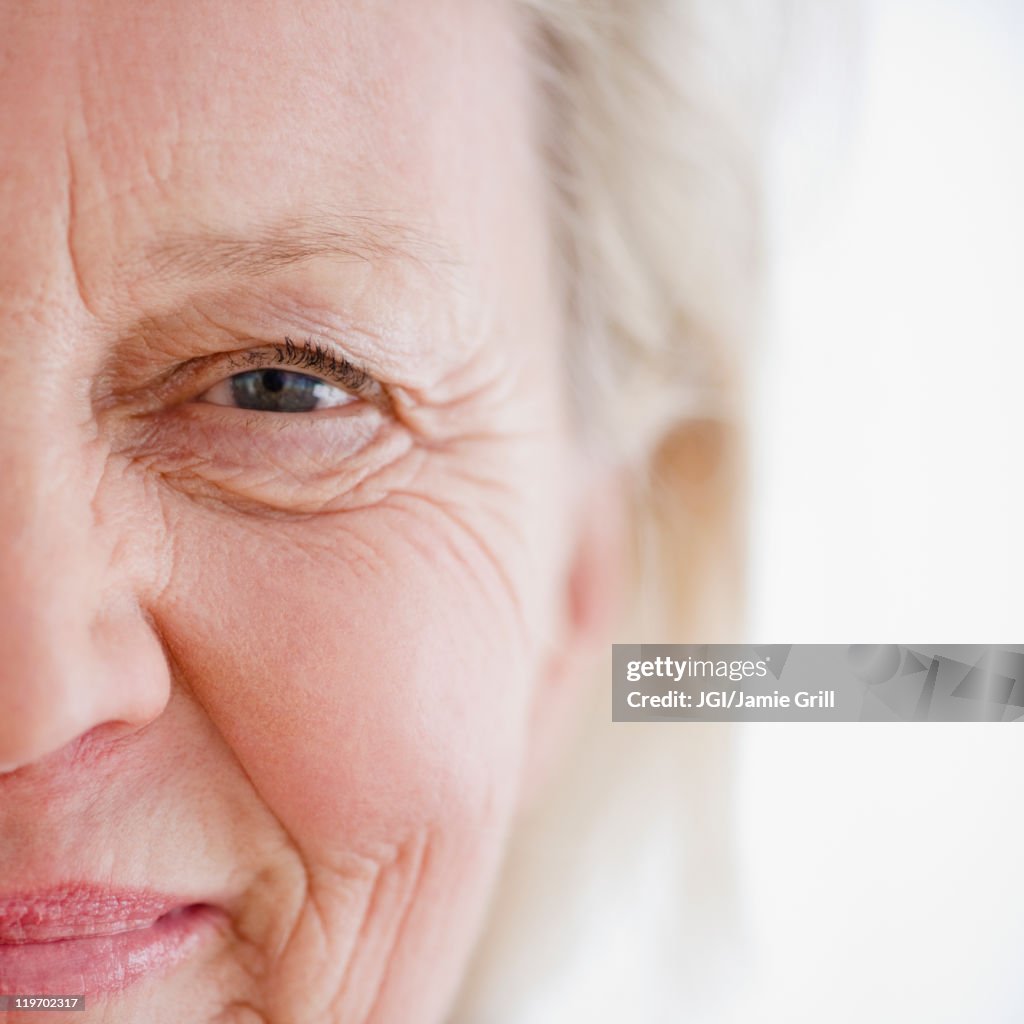 Close up of smiling Caucasian woman