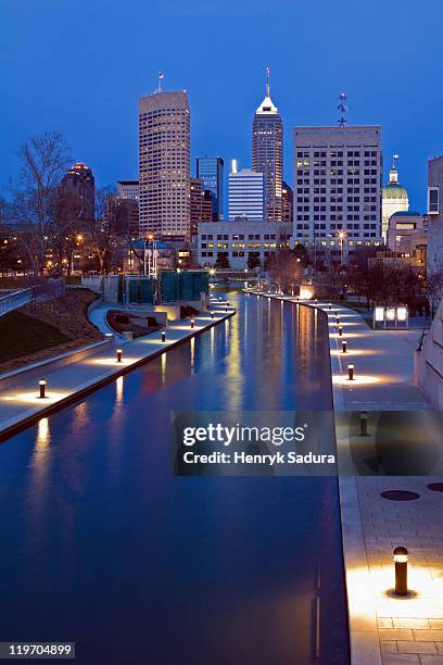 usa, indiana, indianapolis, skyline with river - indiana statehouse stock pictures, royalty-free photos & images