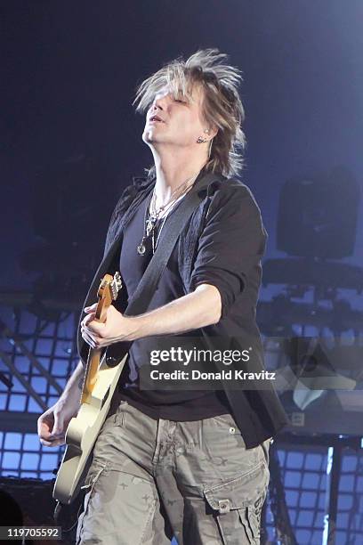 Goo Goo Dolls lead singer John Rzeznik performs at the Tropicana Casino on July 23, 2011 in Atlantic City, New Jersey.