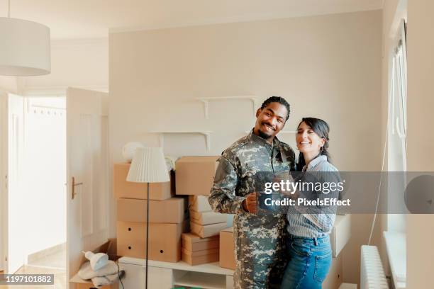 the first coffee break in their new home - military box stock pictures, royalty-free photos & images