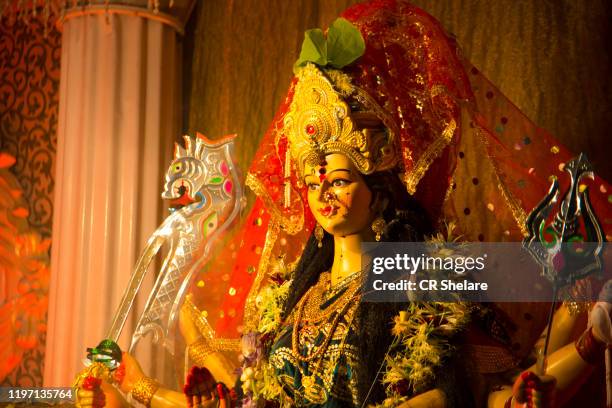 goddess durga, durga idol during durga puja festival, india. - the dussehra vijaya dashami festival stock pictures, royalty-free photos & images