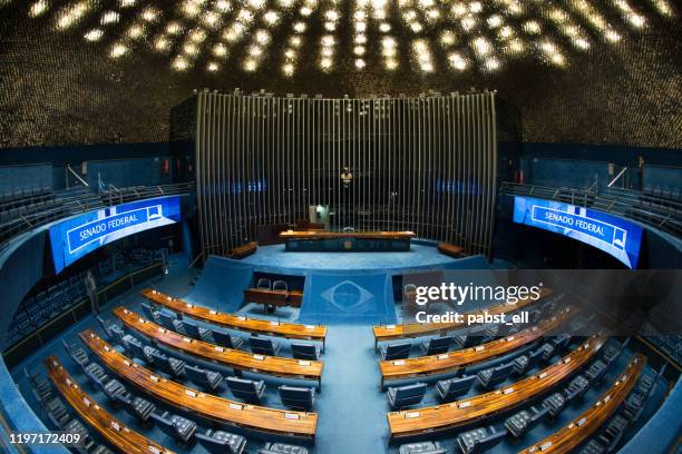 vacío del senado federal vacaciones en brasilia - senado fotografías e imágenes de stock