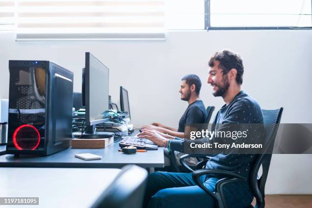 Mem With Computer 2,774 Desktop Computer With Cpu Stock Photos, High-Res Pictures, and ...