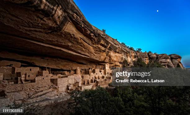 twilight at cliff palace - mesa verde national park foto e immagini stock