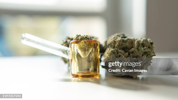 175 Glass Pipe Weed Stock Photos, High-Res Pictures, and Images - Getty  Images