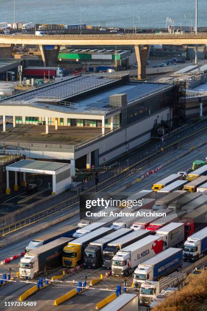 Import Boarder Control Photos and Premium High Res Pictures - Getty Images