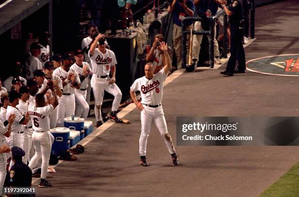 Cal Ripken 2130 84 Number 2130 Stock Photos, High-Res Pictures, and Images - Getty Images