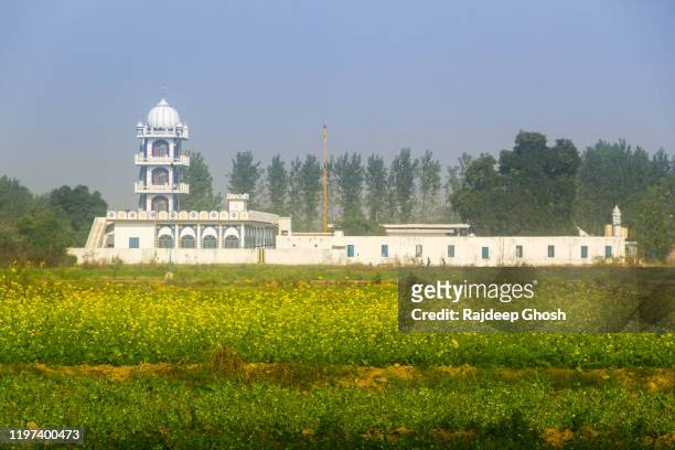 Punjabi Background Photos and Premium High Res Pictures - Getty Images