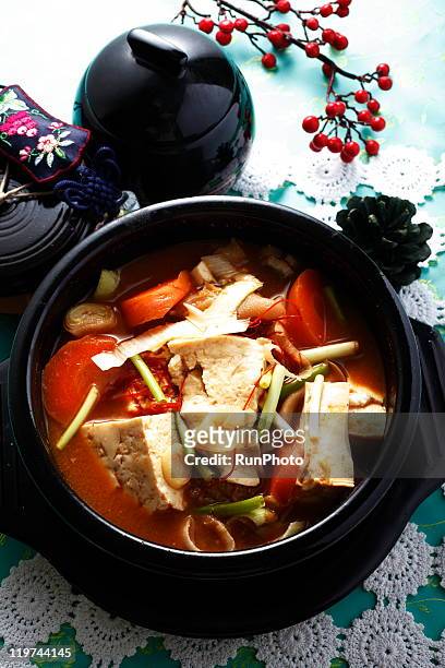 korean food,tofu,nabe - hot pots stock pictures, royalty-free photos & images